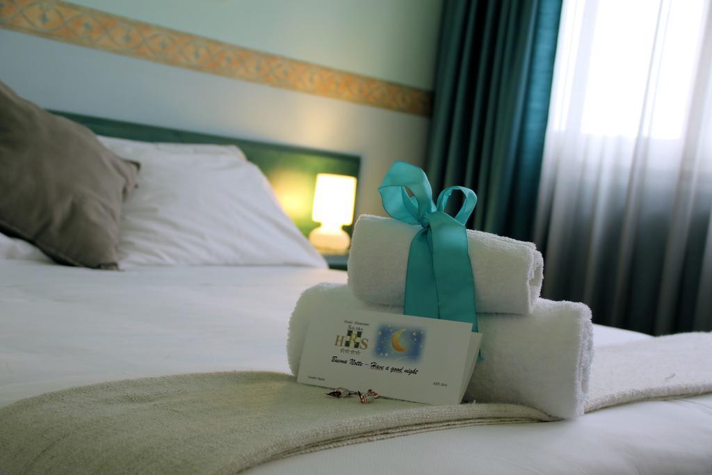 Hotel Salera Asti Kültér fotó